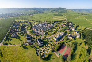 Luftaufnahme vom Resort Moseltal